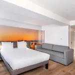 Novotel