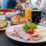 Novotel Hotel 4*