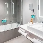 Novotel 4*