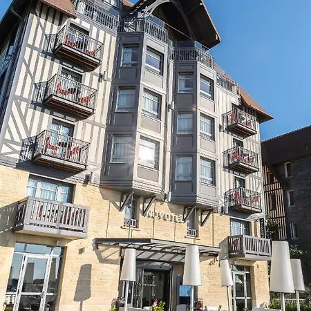 Ξενοδοχείο Novotel 4*