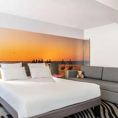Novotel
