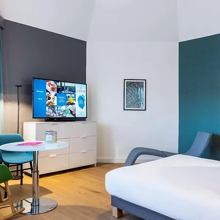 Novotel 4*