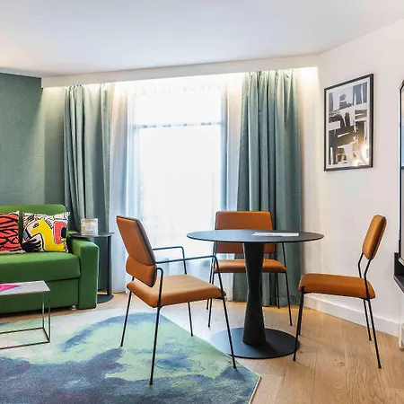 Novotel 4*