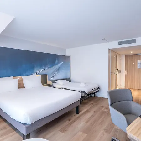 Novotel Hotel