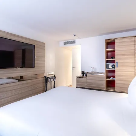 Novotel