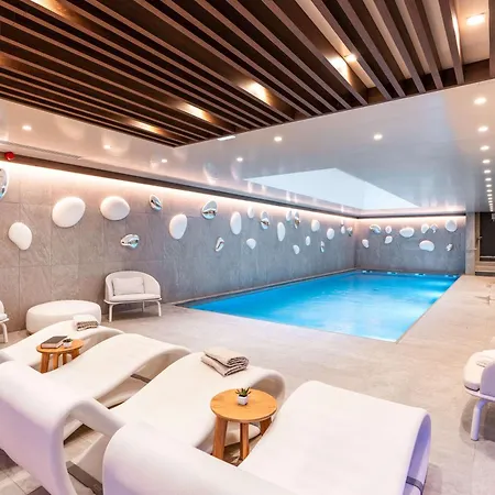 Novotel Hotel