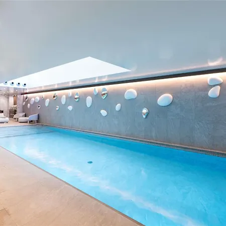 Novotel Hotel