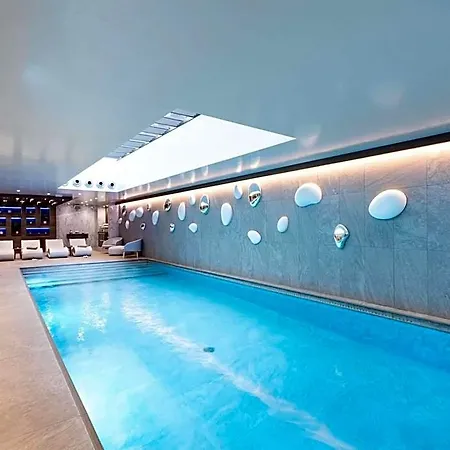 Novotel