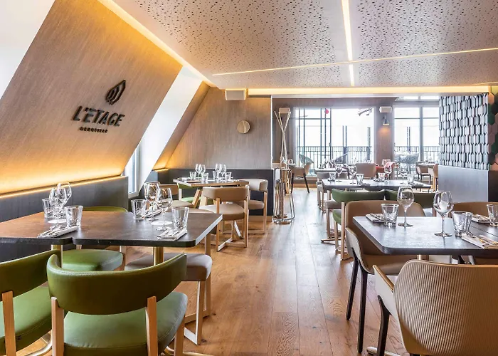 Novotel מלון דוביל